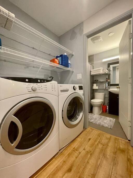 Westview Vacation Rental - Two Br House North Vancouver Ngoại thất bức ảnh