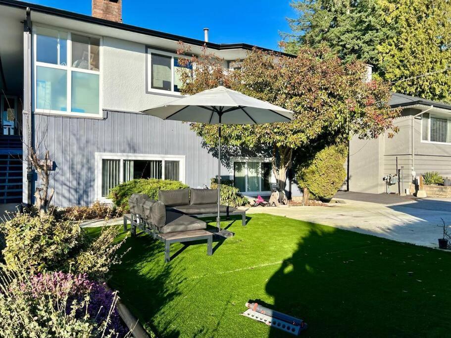 Westview Vacation Rental - Two Br House North Vancouver Ngoại thất bức ảnh